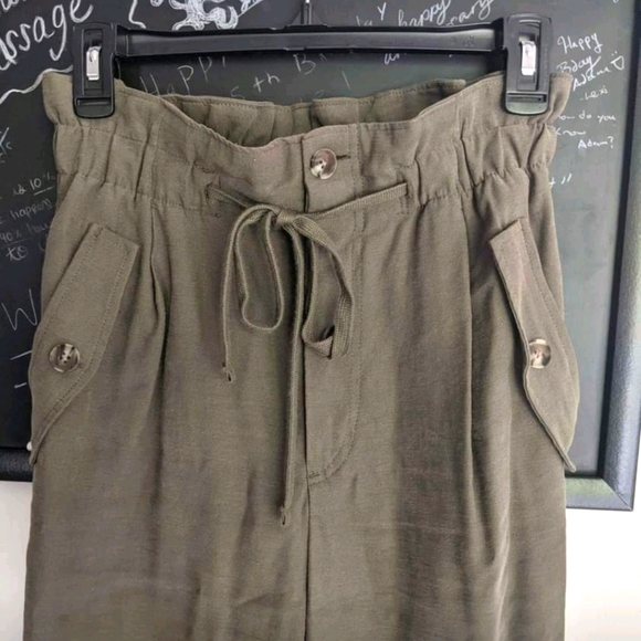 Olive green pants | size 6 - Picture 1 of 3